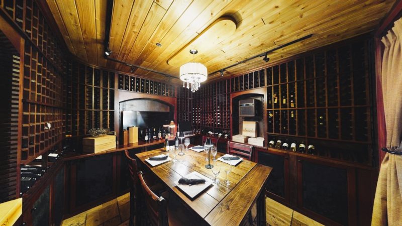 The Vineyard Wine Bar & Healthy Bistro